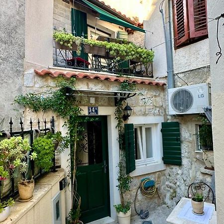 Tiny Dream - Old Town Rooms Split Extérieur photo