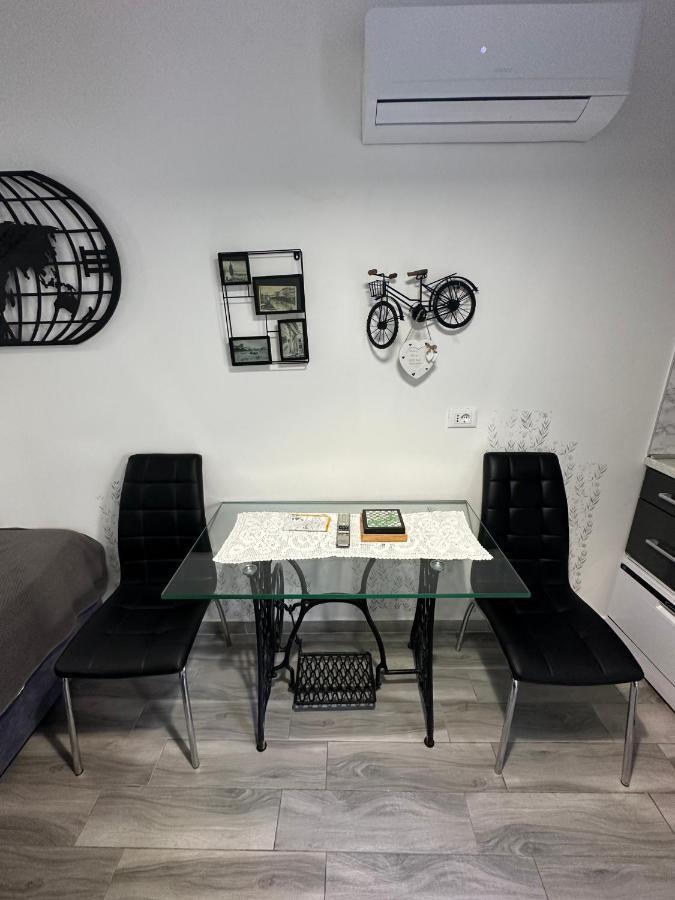 Tiny Dream - Old Town Rooms Split Extérieur photo