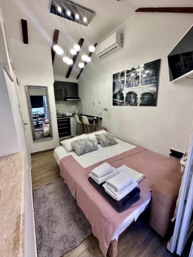 Tiny Dream - Old Town Rooms Split Extérieur photo